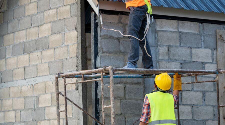 Professional New roof installation in Oakland, CA